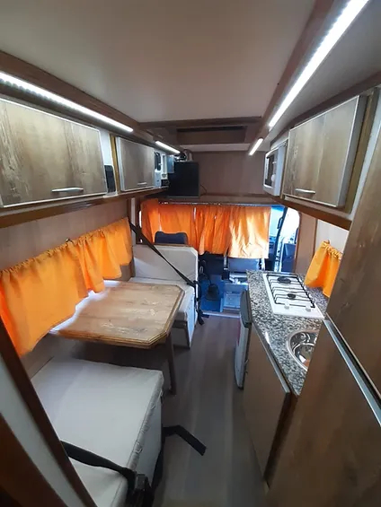 Nam Construcciones Furgon Motorhome 4